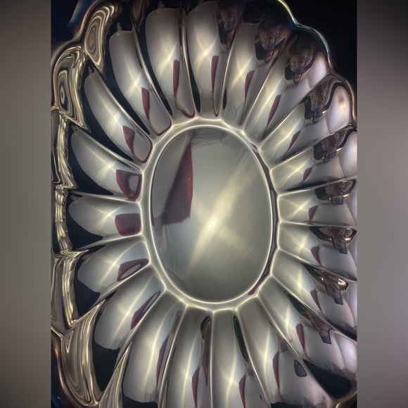 REED & BARTON 110 HOLIDAY Silverplate Oval Serving Platter Bowl 15" X 11" - Picture 7 of 8